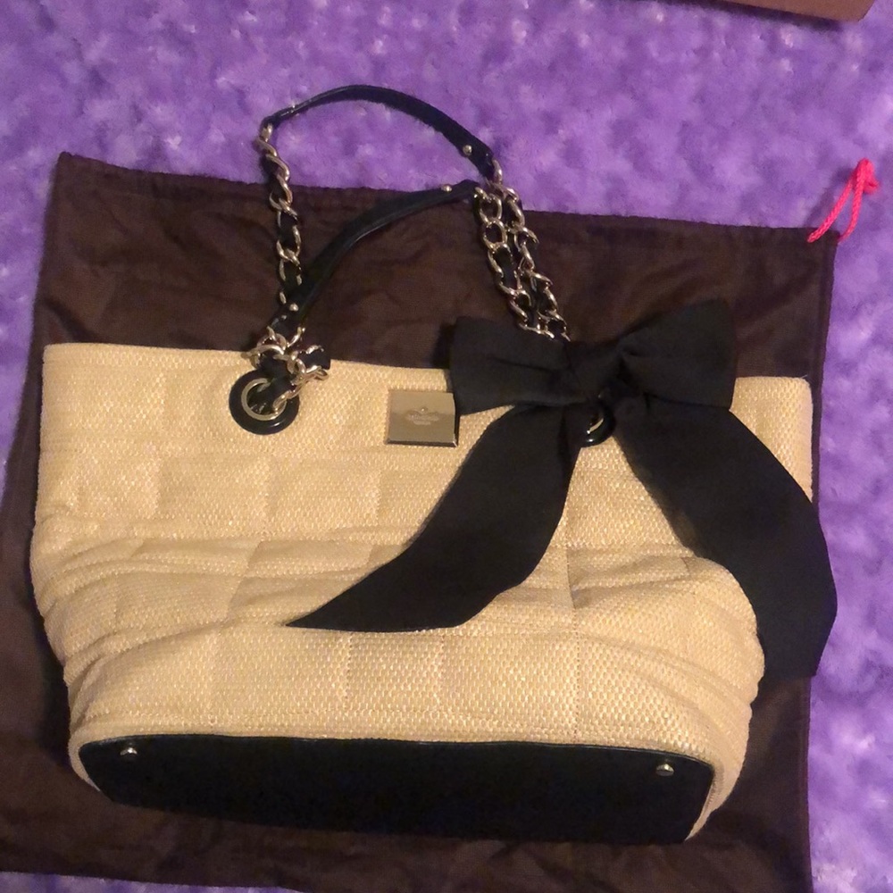 Kate Spade coal shoulder bag.